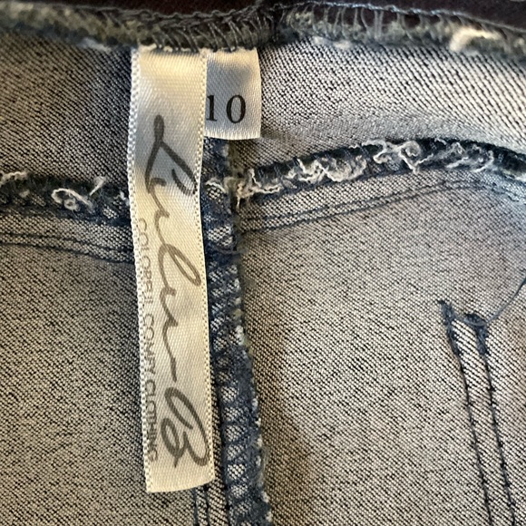 Pull on denim skirt - Picture 4 of 4